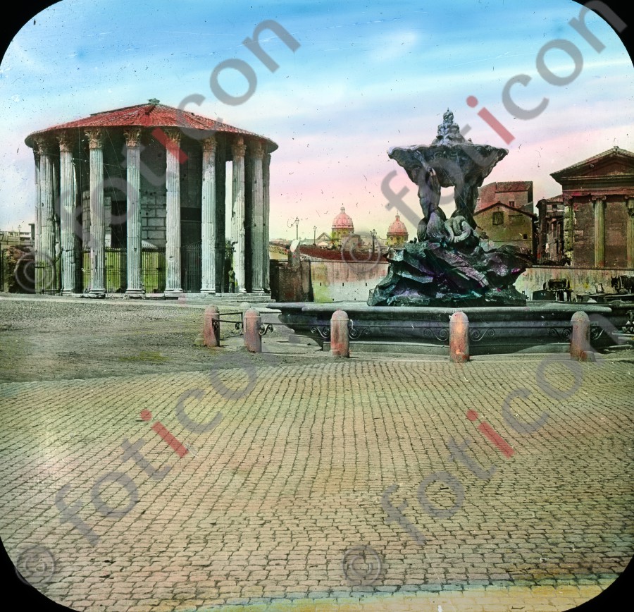 Tempel des Hercules Victor  an der Piazza della Bocca della Verita (foticon-simon-033-052.jpg)